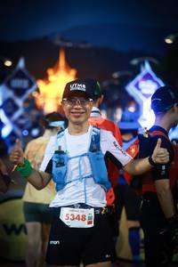 BIB: 5348
                            <button type="button" onclick="openModal(22676592)" class="btn btn-primary btn-sm float-right btn-popup" data-toggle="modal" data-target=".modal-high-quality">
                        <i class="fas fa-shopping-cart"></i> Add to Cart
                    </button>
                                            <button type="button" onclick="isThisMe(22676592, true)" class="btn btn-success btn-sm float-right btn-popup btn-isme hidden" data-toggle="tooltip" data-placement="bottom" title="นี่คือรูปของคุณใช่ไหม คลิกที่นี่เพื่อเอาเข้าอัลบั้ม">
                        <i class="fas fa-plus"></i> Add to album
                    </button>
                    <button type="button" onclick="isThisMe(22676592, false)" class="btn btn-warning btn-sm float-right btn-popup btn-isnotme hidden">
                        <i class="fas fa-ban"></i> Remove from album
                    </button>